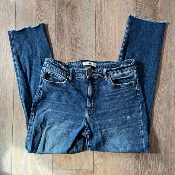 Flying Monkey Poison Rolled Up High Rise Boyfriend - Picture 2 of 3